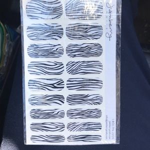 Jamberry Nails- zebra print-NEW
